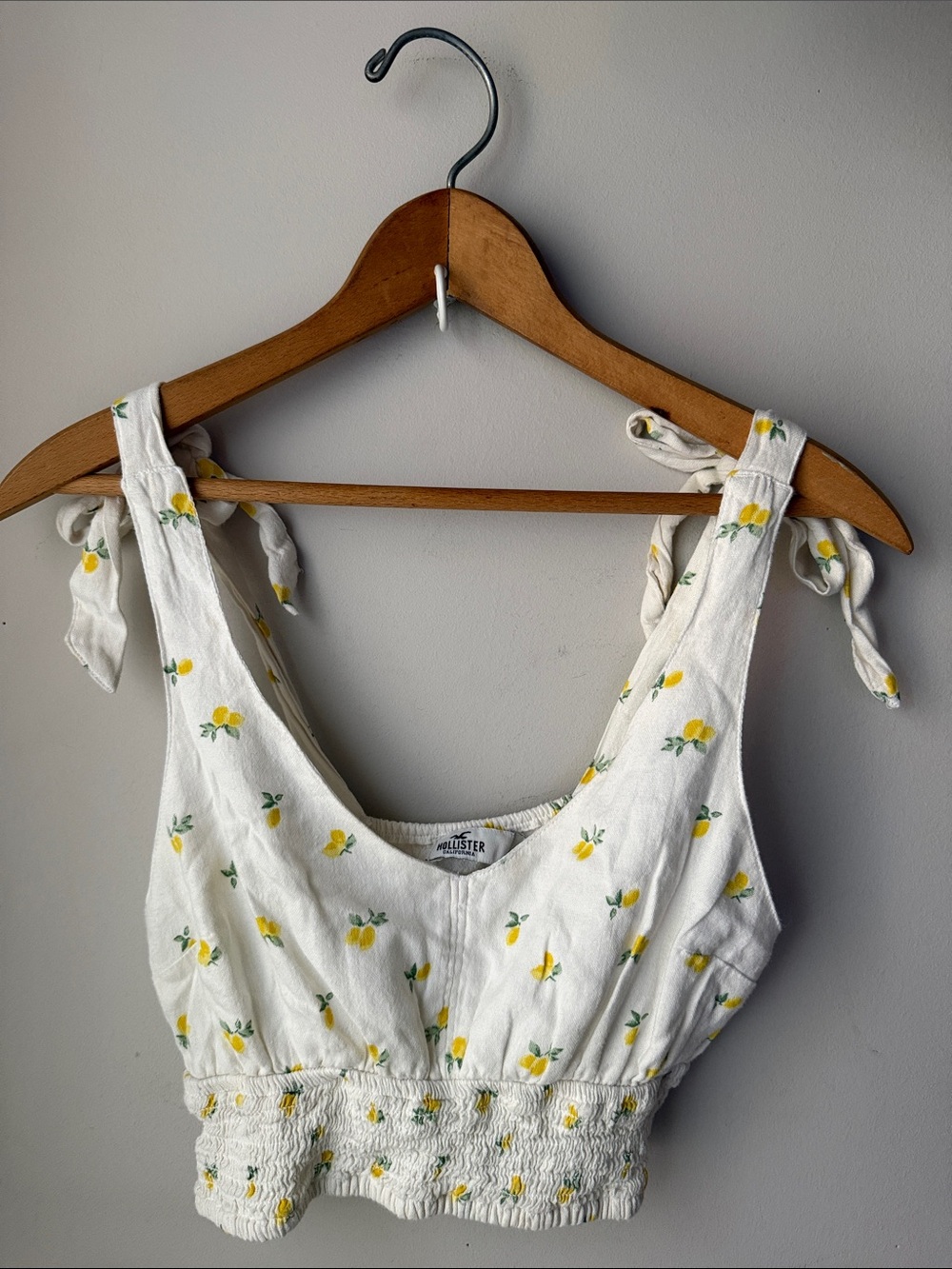 Hollister Lemon Print Tie Shoulder Smocked Crop Top